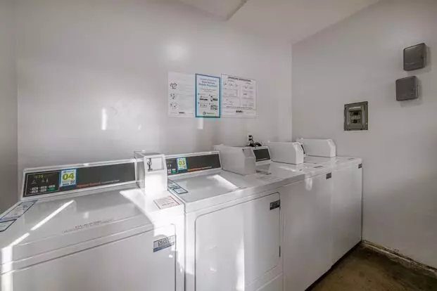 Mc Ff Sequoia, Llc Apartment for rent in Los Angeles, CA