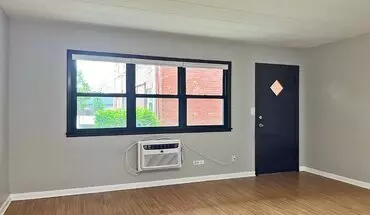 4 of 6 527-533 Des Plaines Ave. and 7624-7626 Wilcox Apartment for rent in Forest Park, IL