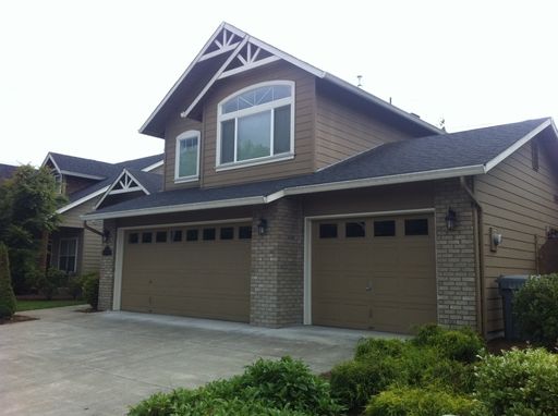 2504 Crowther Drive House for rent in Eugene, OR