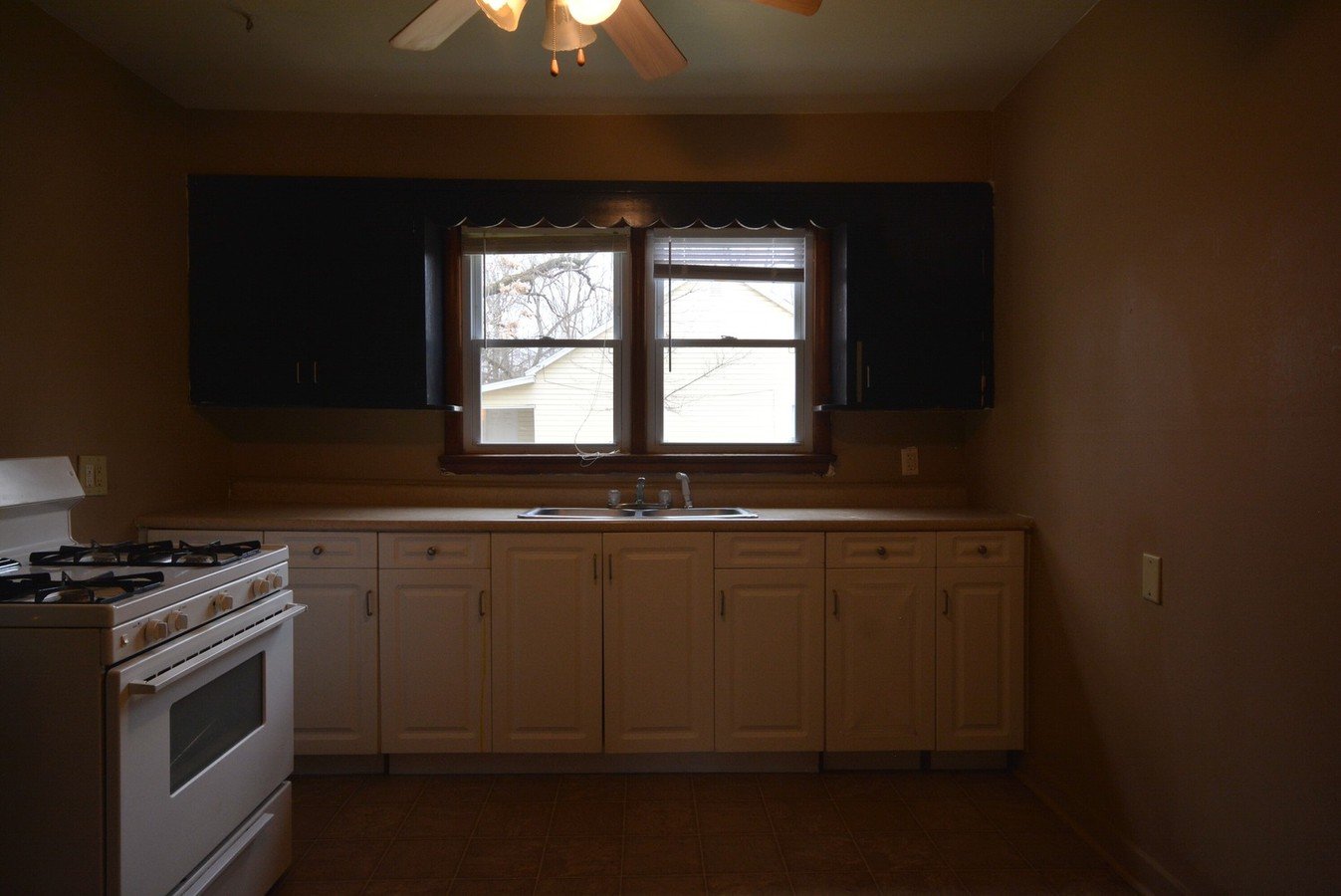 1126 W Harrison House for rent in Springfield, MO