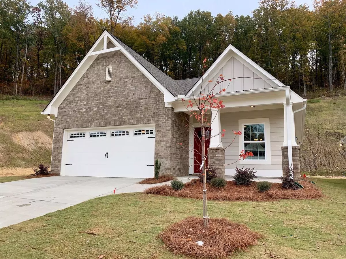 Spacious 3 Bedroom Home With 2 Car Garage! House for rent in Irondale, AL