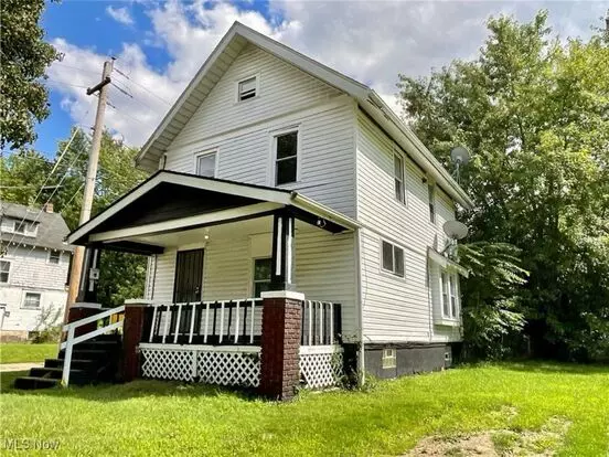Newly Painted Home Ready For Rent! Apartment for rent in Akron, OH
