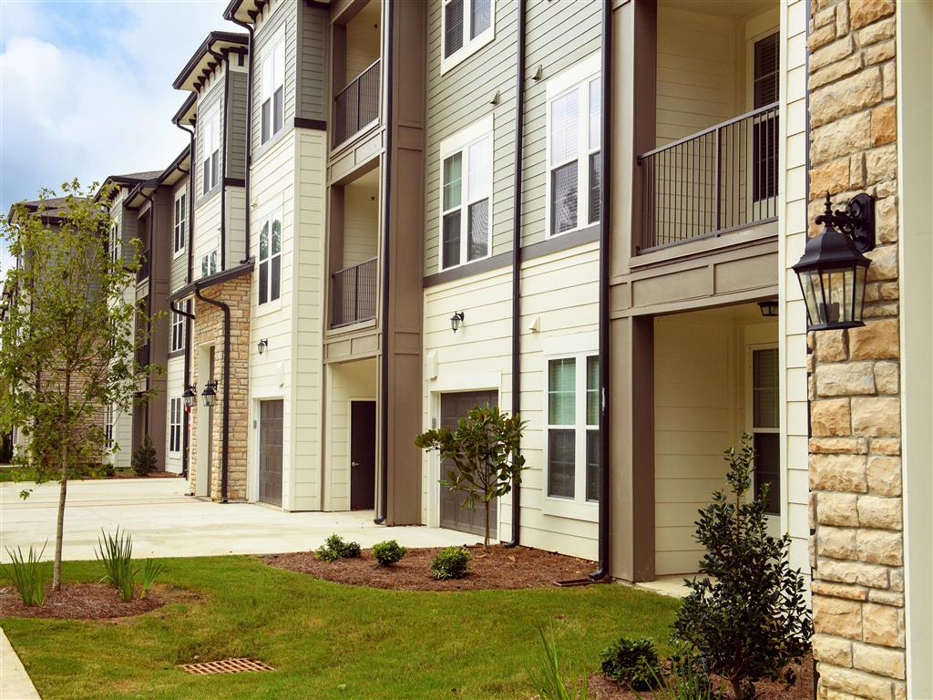 Tapestry Long Farm Apartments Baton Rouge, LA Rentable