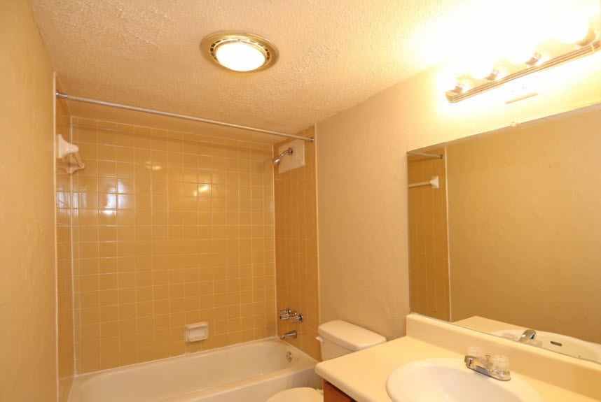 Villa Glen Apartments 900 Division St Bessemer, AL