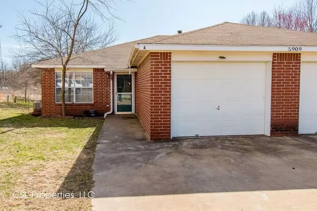 Samantha 5909 A-b Apartment for rent in Fayetteville, AR Samantha 5909 A-b Apartment for rent in Fayetteville, AR