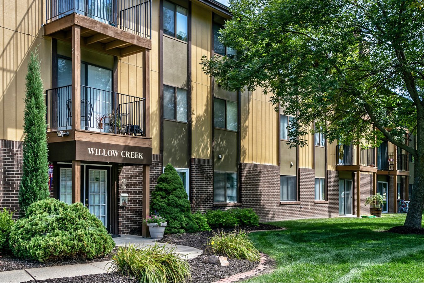 Willow Creek Apartments Omaha