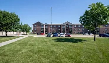 2 of 28 Marshall Apartments Apartment for rent in Lincoln, NE