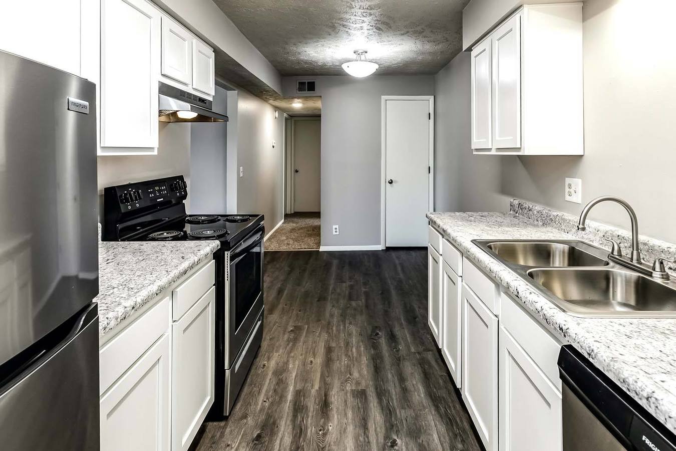 Old Mill Apartments 10905 N Mill Ct Omaha, NE Rentable