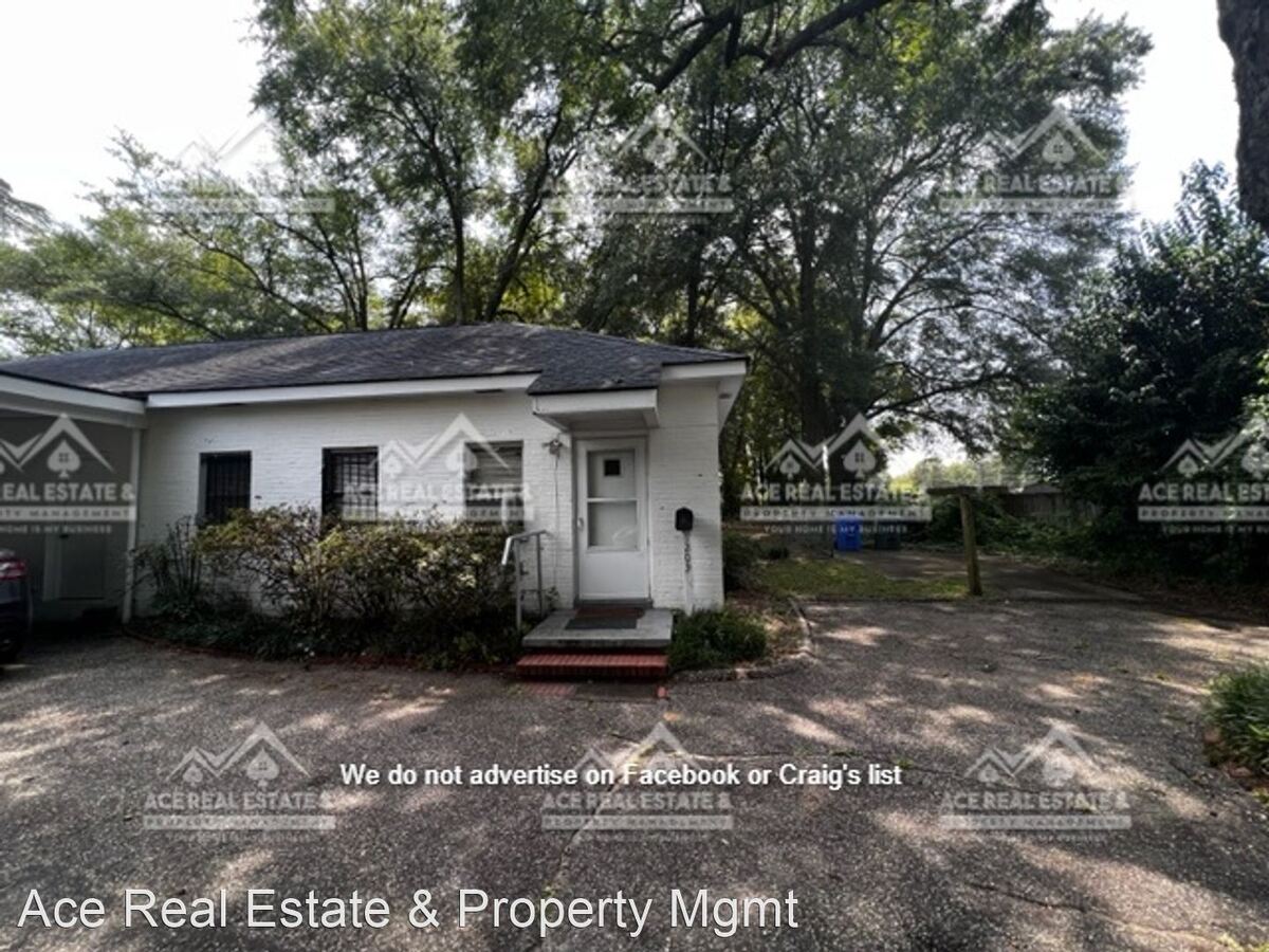 1203 Clark St Fayetteville, NC House for Rent Rentable