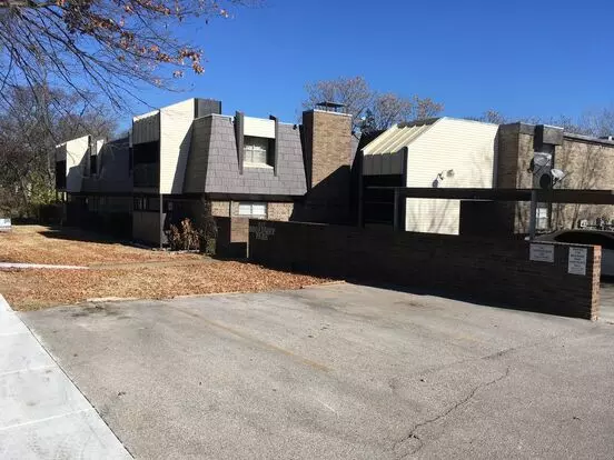 825 N. Broadway 01/13/2018 12:00 AM Apartment for rent in Shawnee, OK