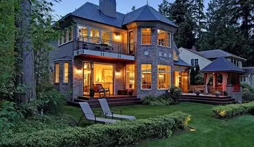 3 of 25 Waterfront Comfort With Timeless Style Available For August Move-in. House for rent in Hunts Point, WA