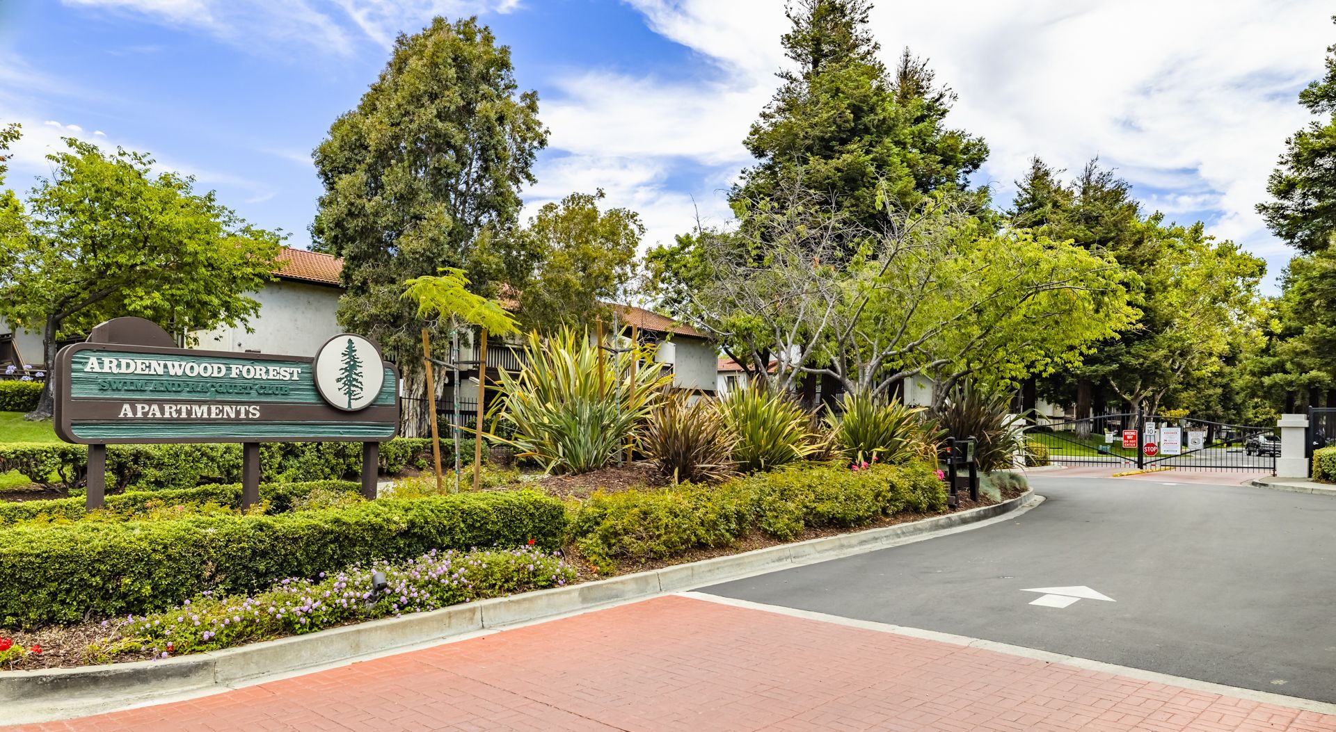 Ardenwood Forest Rental Condos, Fremont - (see pics & AVAIL)