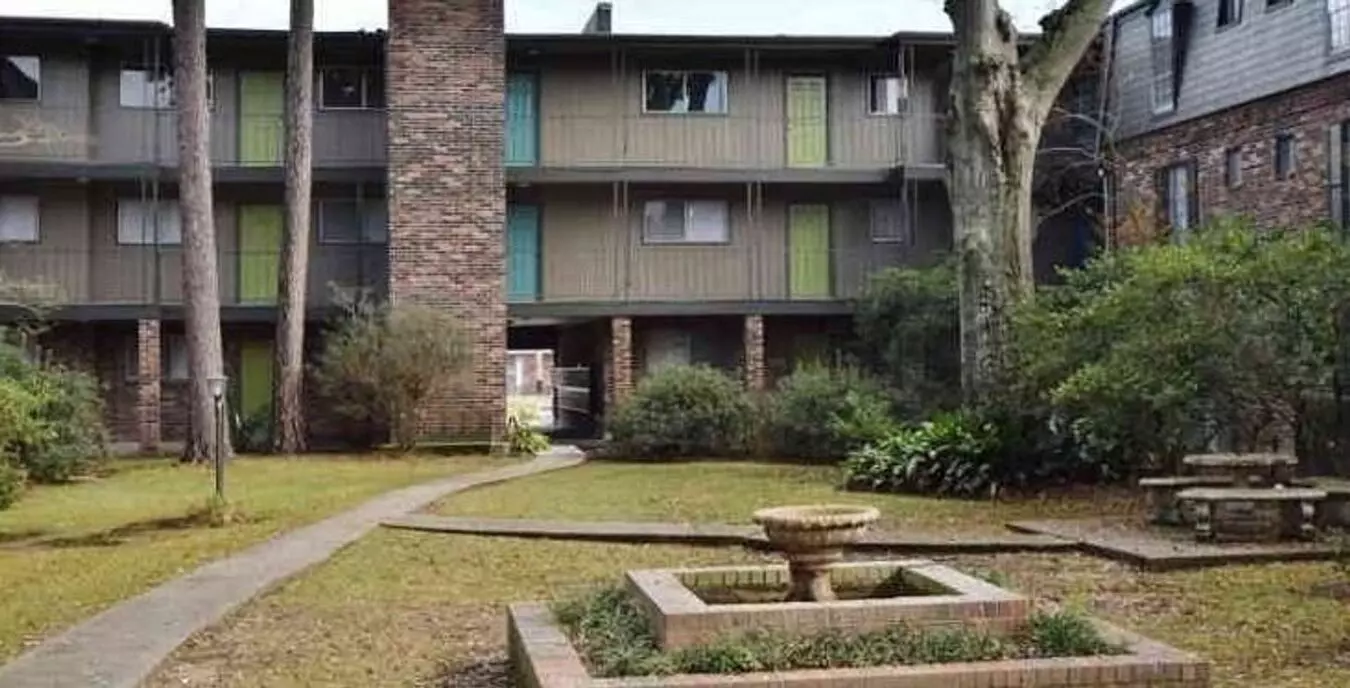 Baton-002 Park East II Apts Apartment for rent in Baton Rouge, LA