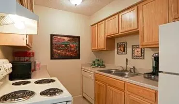 3 of 35 Baton-002 Park East II Apts Apartment for rent in Baton Rouge, LA