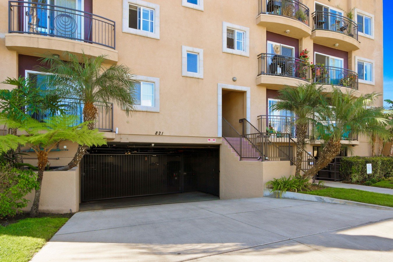 821 Wilcox Apartments Los Angeles, CA