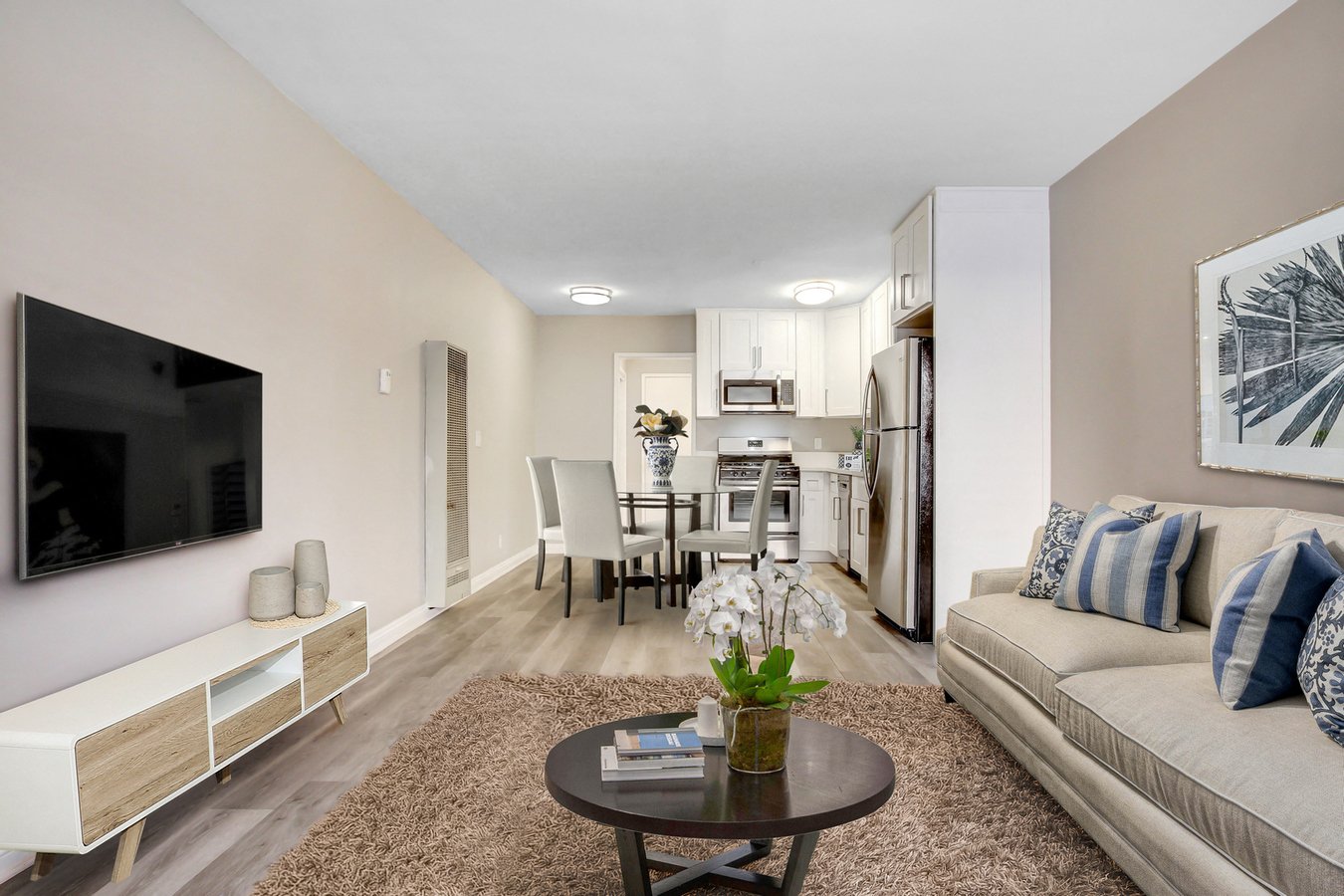 Reseda Apartments 7650 Reseda Boulevard Reseda, CA