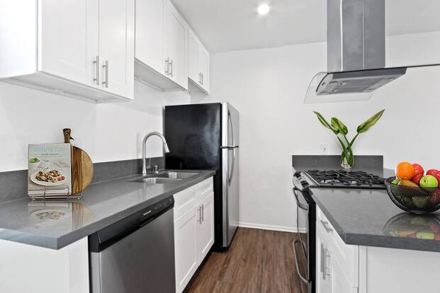 1801 Federal Apartments Los Angeles, CA Rentable