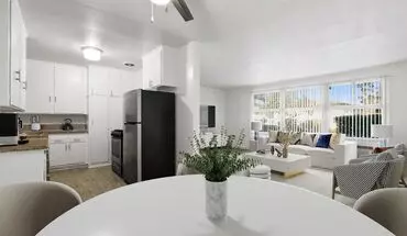 2 of 52 Doheny Drive Apartment for rent in Beverly Hills, CA
