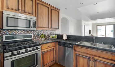 4410 Sepulveda Apartments Apartment for rent in Sherman Oaks, CA
