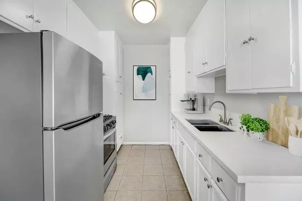 Gables East Apartment for rent in North Hills, CA Gables East Apartment for rent in North Hills, CA