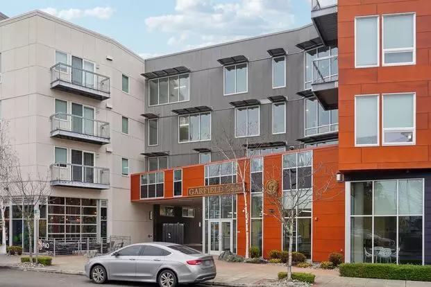 Garfield Station Apartment for rent in Tacoma, WA