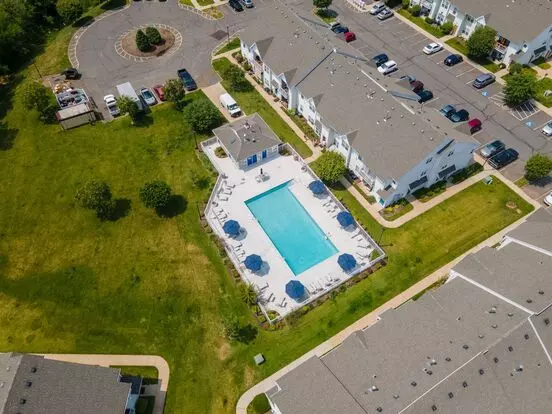 Barron&#39;s Gate At Woodbridge Apartment for rent in Woodbridge, NJ