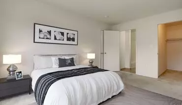 3 of 13 Barron&#39;s Gate At Woodbridge Apartment for rent in Woodbridge, NJ