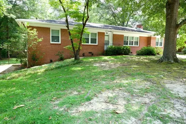 656 E Samford Apartment for rent in Auburn, AL
