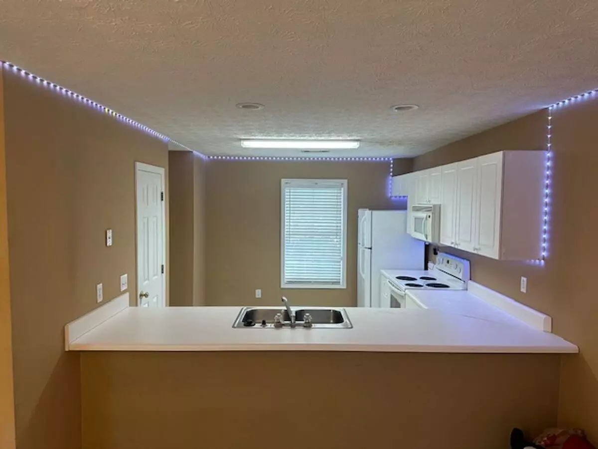Donahue Crossing Condominiums #1409 Apartment for rent in Auburn, AL