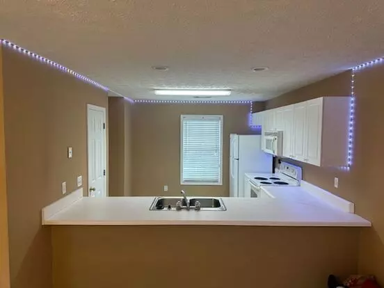 Donahue Crossing Condominiums #1409 Apartment for rent in Auburn, AL