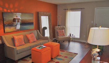 2 of 23 St Charles Row Apartment for rent in St Petersburg, FL