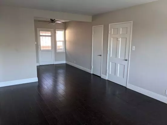 Cienega Village Apartment for rent in Los Angeles, CA