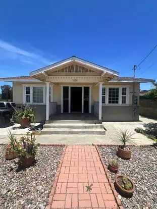 Well-maintained San Diego Home With Classic Touches Apartment for rent in San Diego, CA