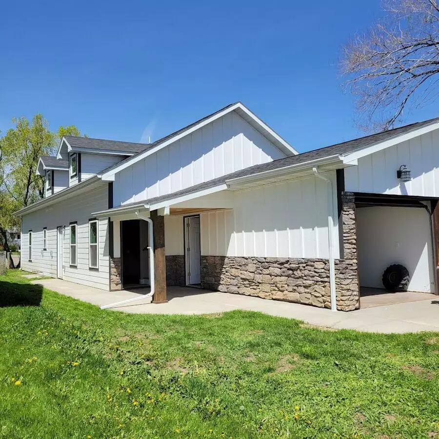 1540 Holloway Ave Apartment for rent in Sheridan, WY