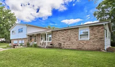 3 of 19 Crescent- Trautman Sr. Apartment for rent in Champaign, IL