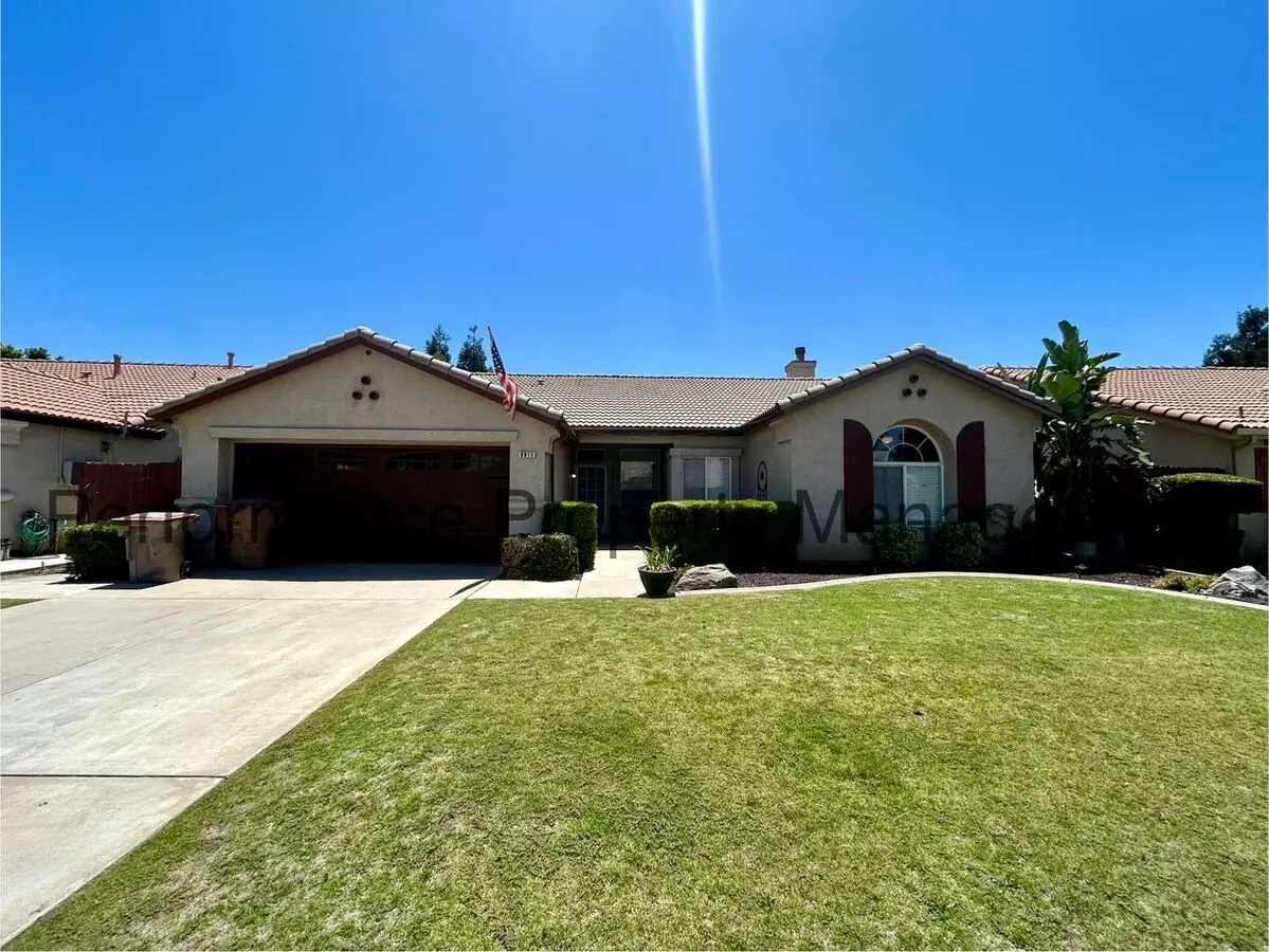 Charming 4 Bed/2 Bath Nw Bakersfield Home W/ Rbp & Security Deposit Alternative Option House for rent in Bakersfield, CA