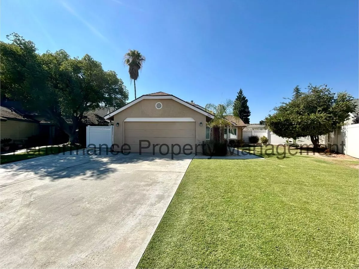 Spacious 4 Bed/3 Bath Home In Campus Park With Rbp & Security Deposit Alternative Option House for rent in Bakersfield, CA