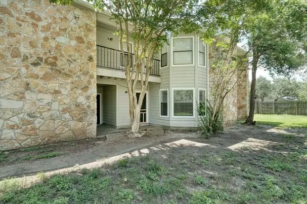8804 Schick Rd Apartment for rent in Austin, TX