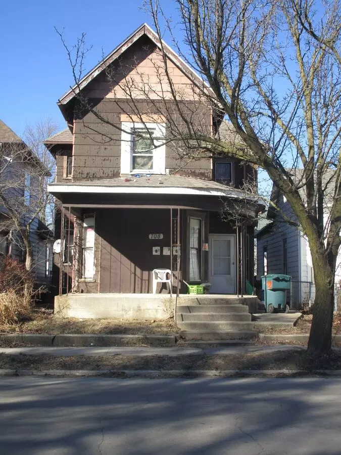 708 W. Jackson Apartment for rent in Muncie, IN