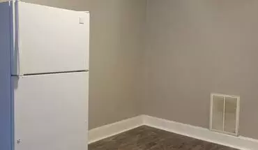 4 of 10 812 N Mulberry St Apartment for rent in Muncie, IN