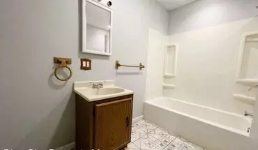 2 of 6 2220 E Dartmouth Ave House for rent in Muncie, IN