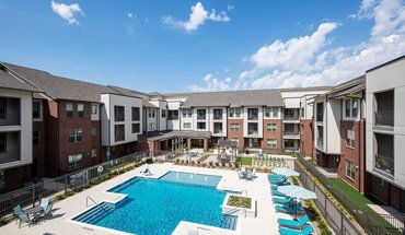The Lakes At Grand Prairie 55+ Active Adult Apartment for rent in Grand Prairie, TX