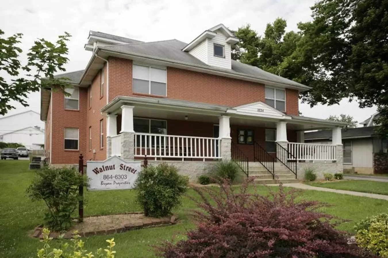 2 of 2 a1024wal Apartment for rent in Springfield, MO