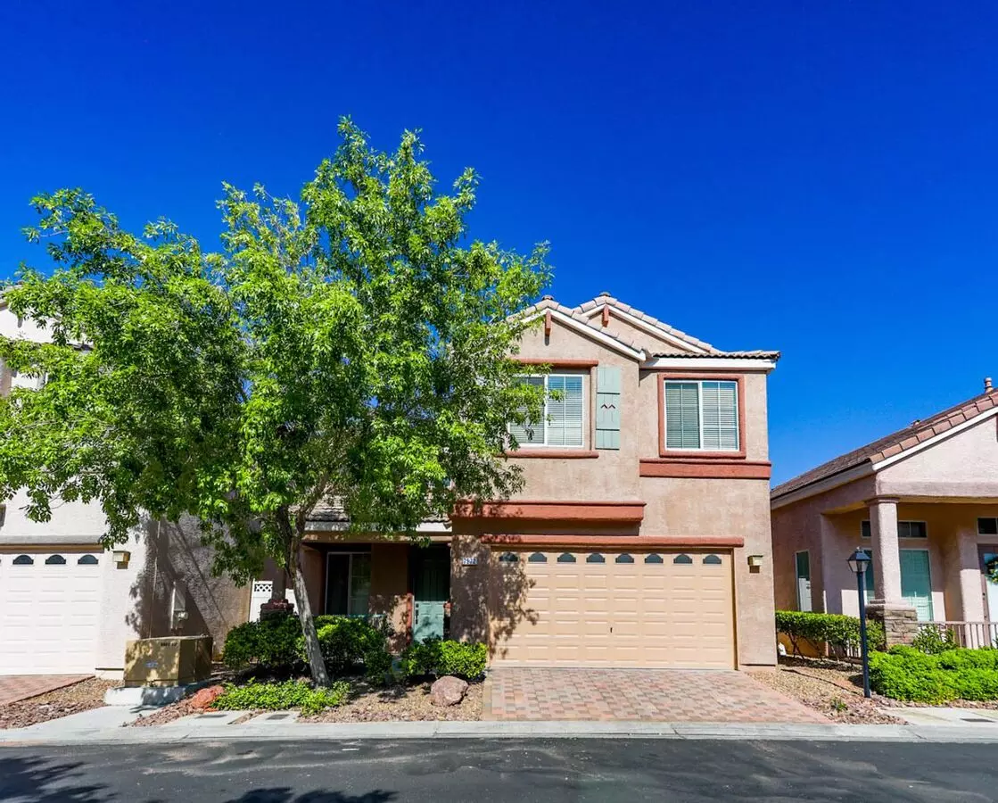 Beautiful Updated 3 Bedroom Home In The Gated Lamplight Community House for rent in Las Vegas, NV