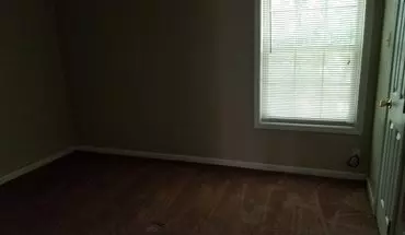 4 of 5 Ruston Homes old Apartment for rent in Atlanta, GA