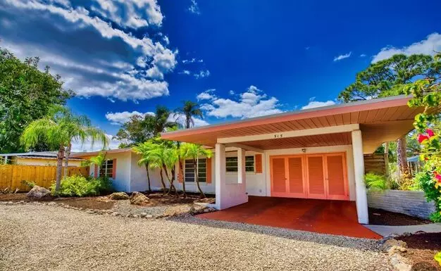 Beach Bungalow On Venice Island ~ Coming July! Apartment for rent in Venice, FL