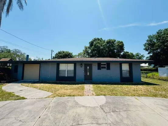 Spacious 2-bed/2-bath + Bonus Room Home For Rent In Bradenton, Fl! Apartment for rent in Bradenton, FL