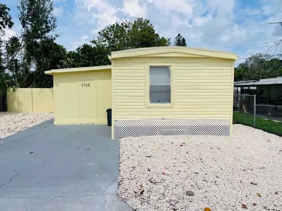 3705 19th St W Apartment for rent in Bradenton, FL