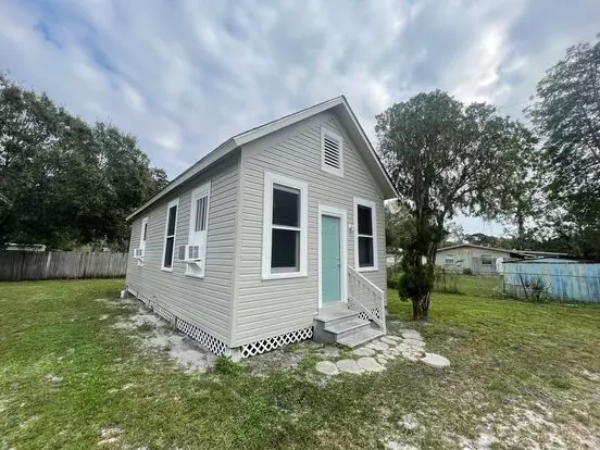 2212 32nd Ave E Apartment for rent in Bradenton, FL