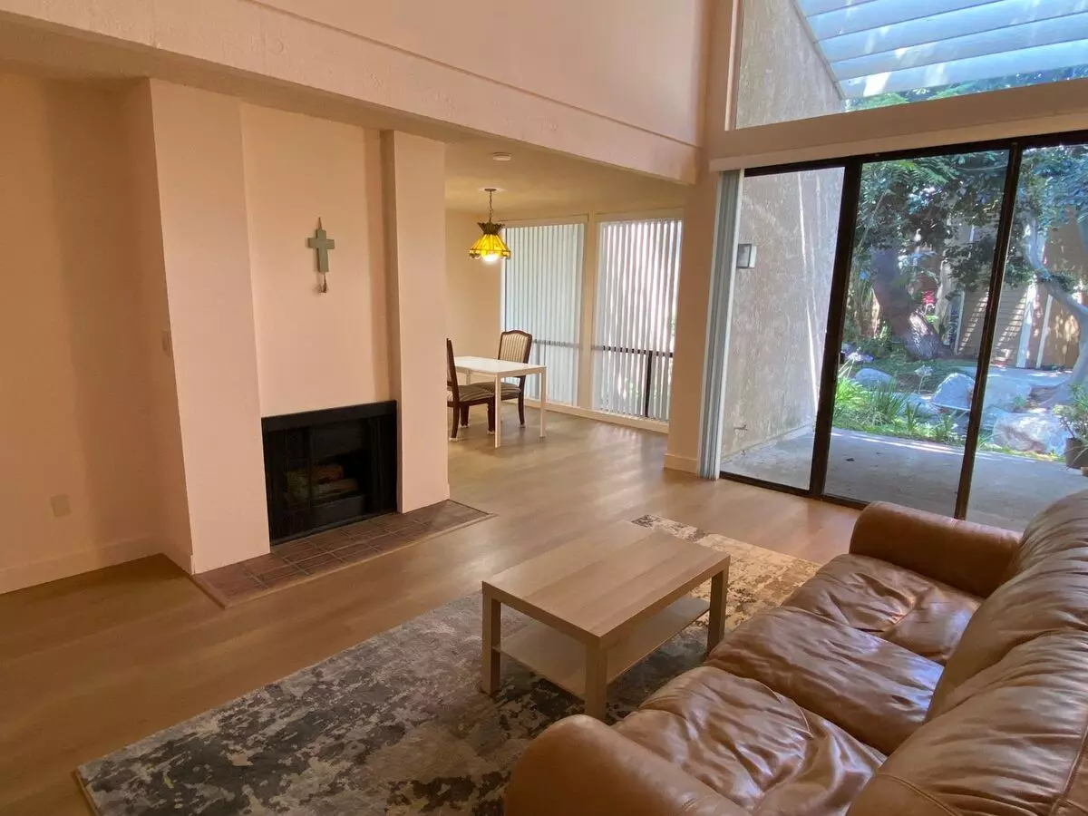 262 Pineview House for rent in Irvine, CA